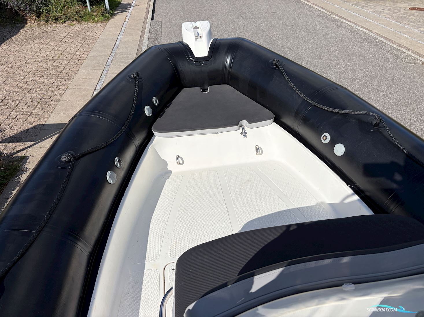 Adventure V-650 inkl. trailer