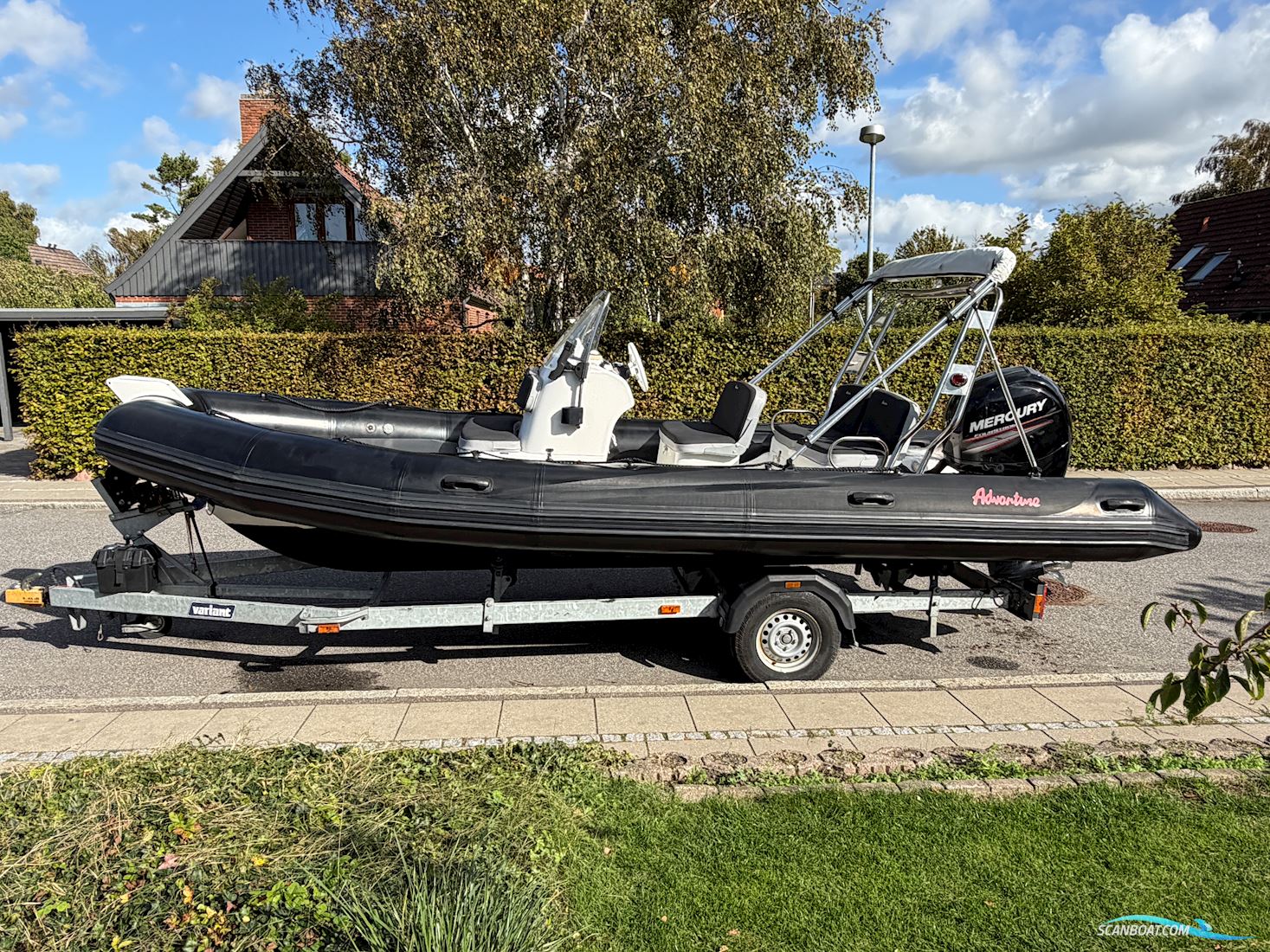 Adventure V-650 inkl. trailer