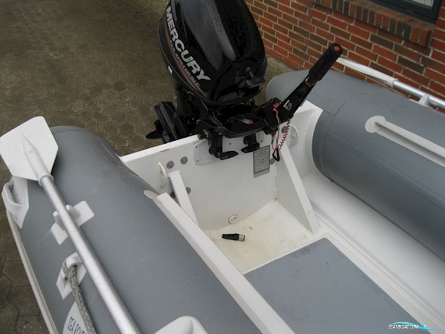 Aquaquick 320 SeaRover m/Mercury F9,9 hk MH 4-takt