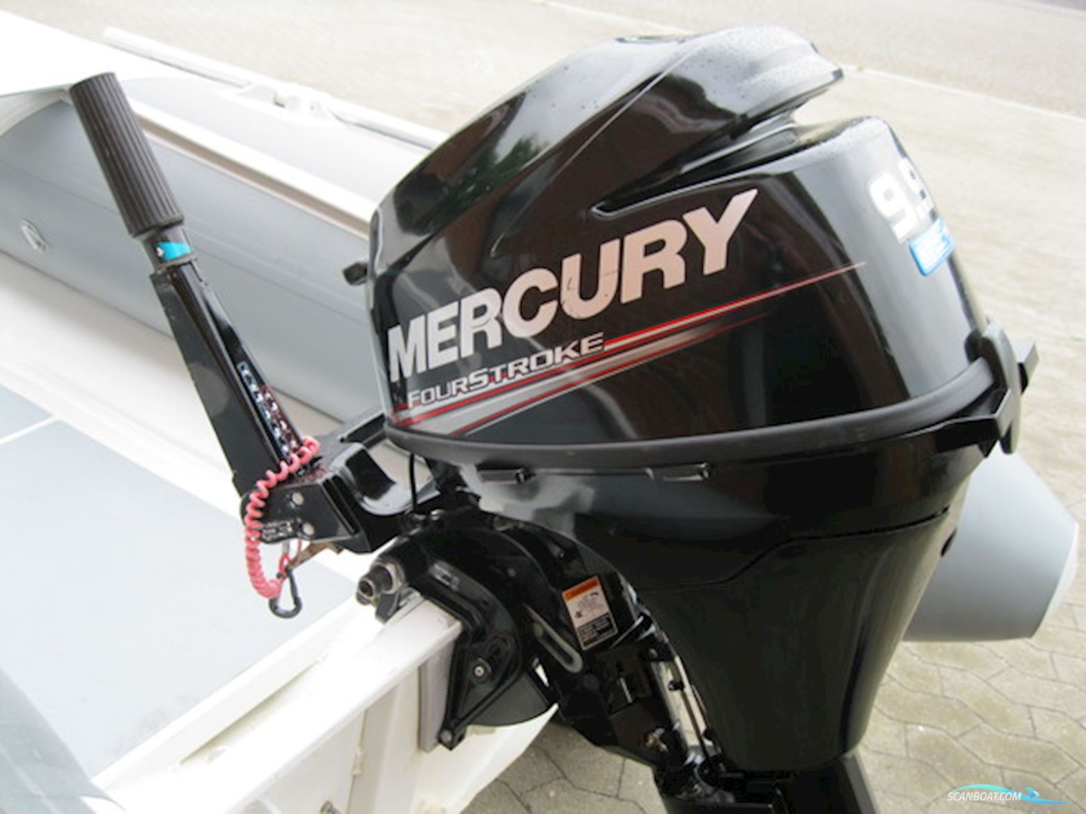 Aquaquick 320 SeaRover m/Mercury F9,9 hk MH 4-takt