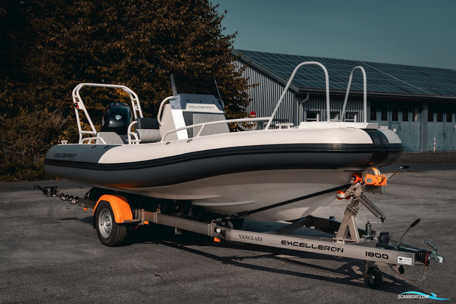 Aquaspirit 585CC