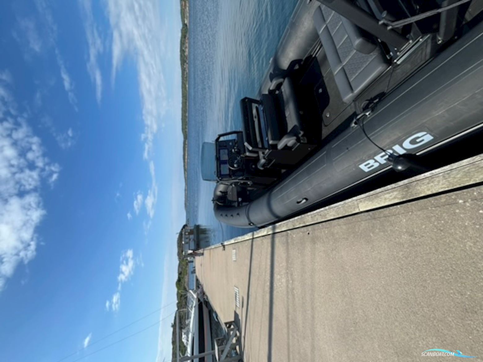 Brig 26 Navigator