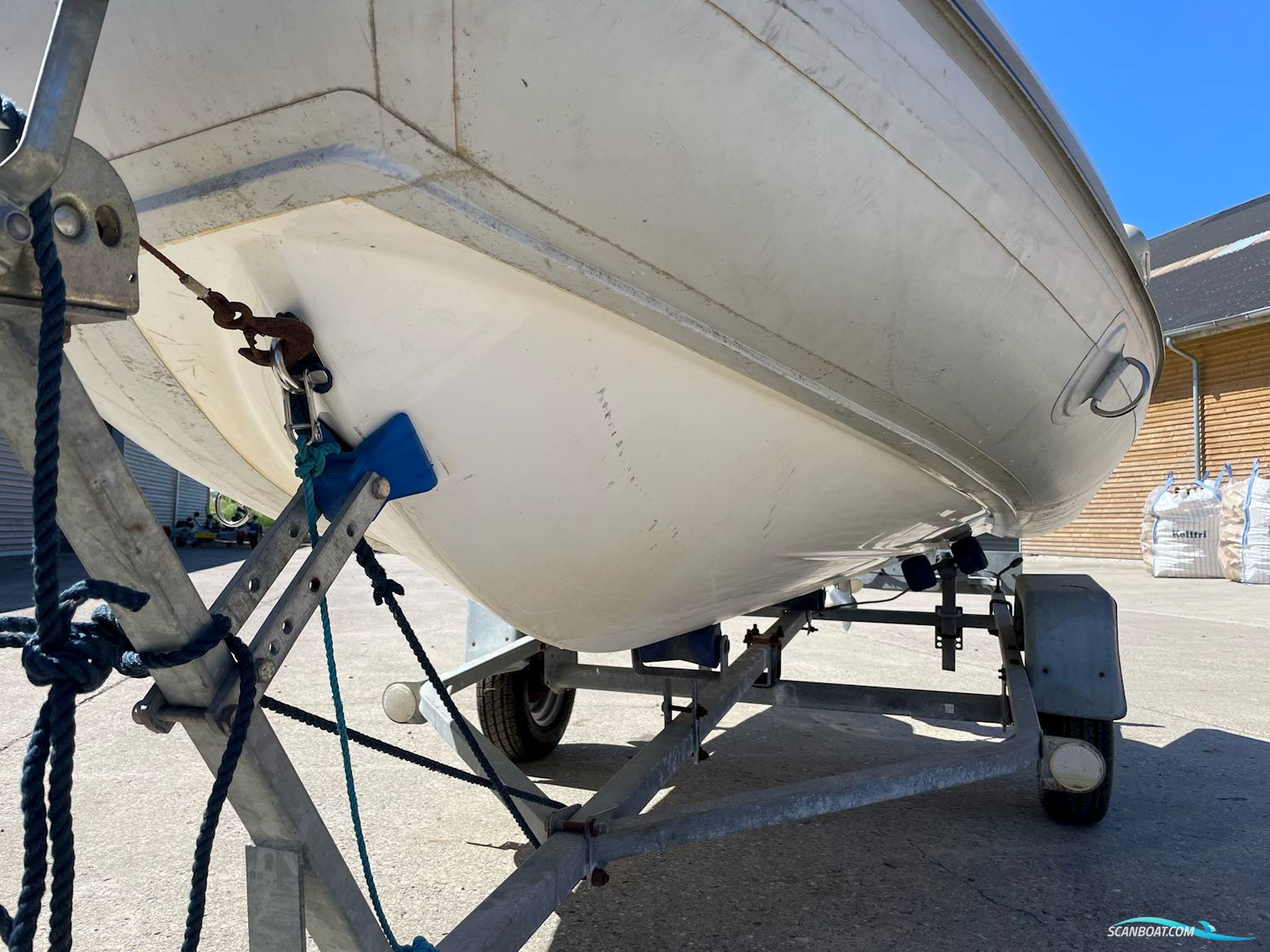 Brig 330 sport med 20 hk Yamaha