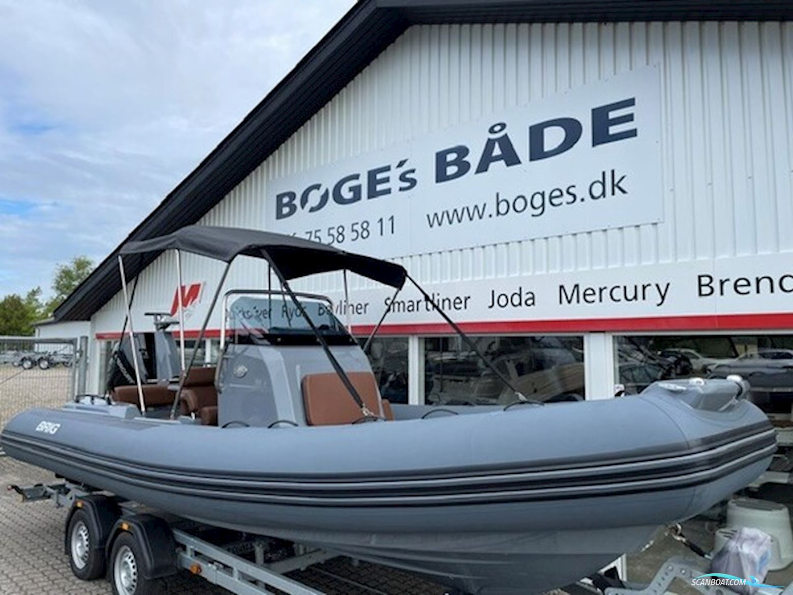 Brig Eagle 6,7 Rib Med F225 hk Mercury-Efi 4 Takt DS XL V6 3,4L og 2.000 kg Brenderup Bådtrailer.