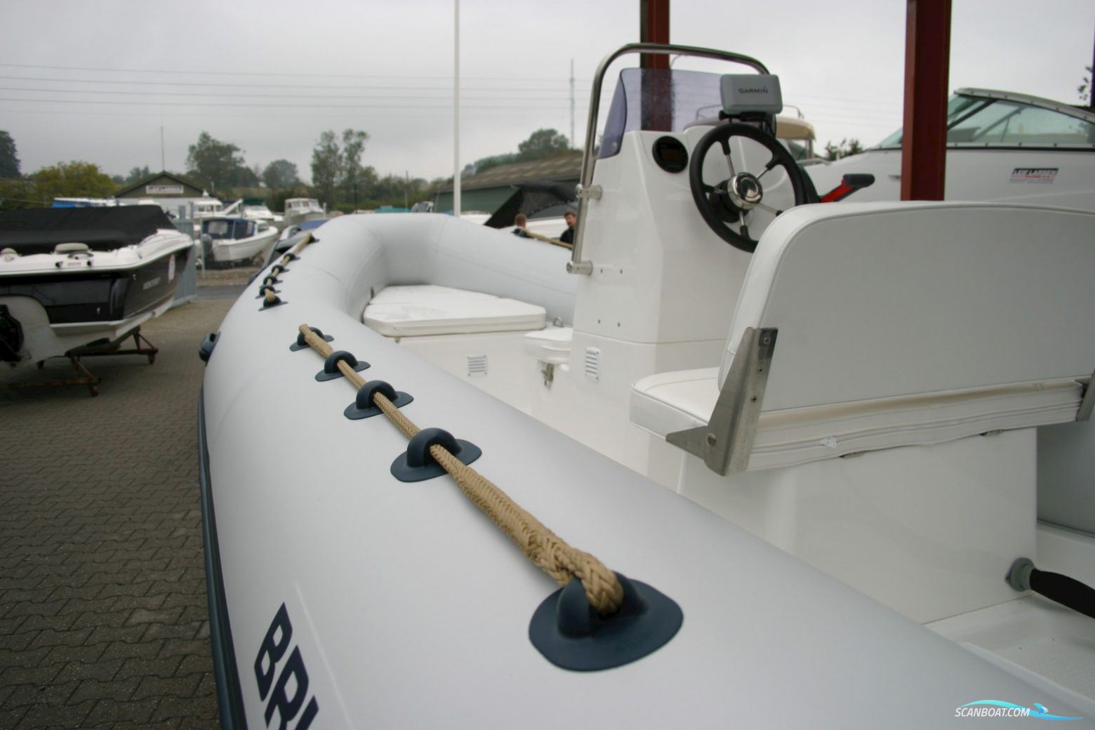 Brig F500L Falcon Rider