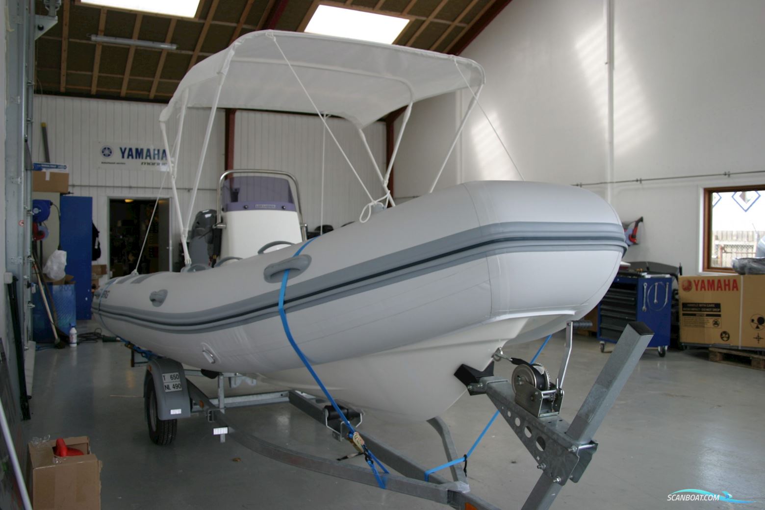 Brig F500L Falcon Rider