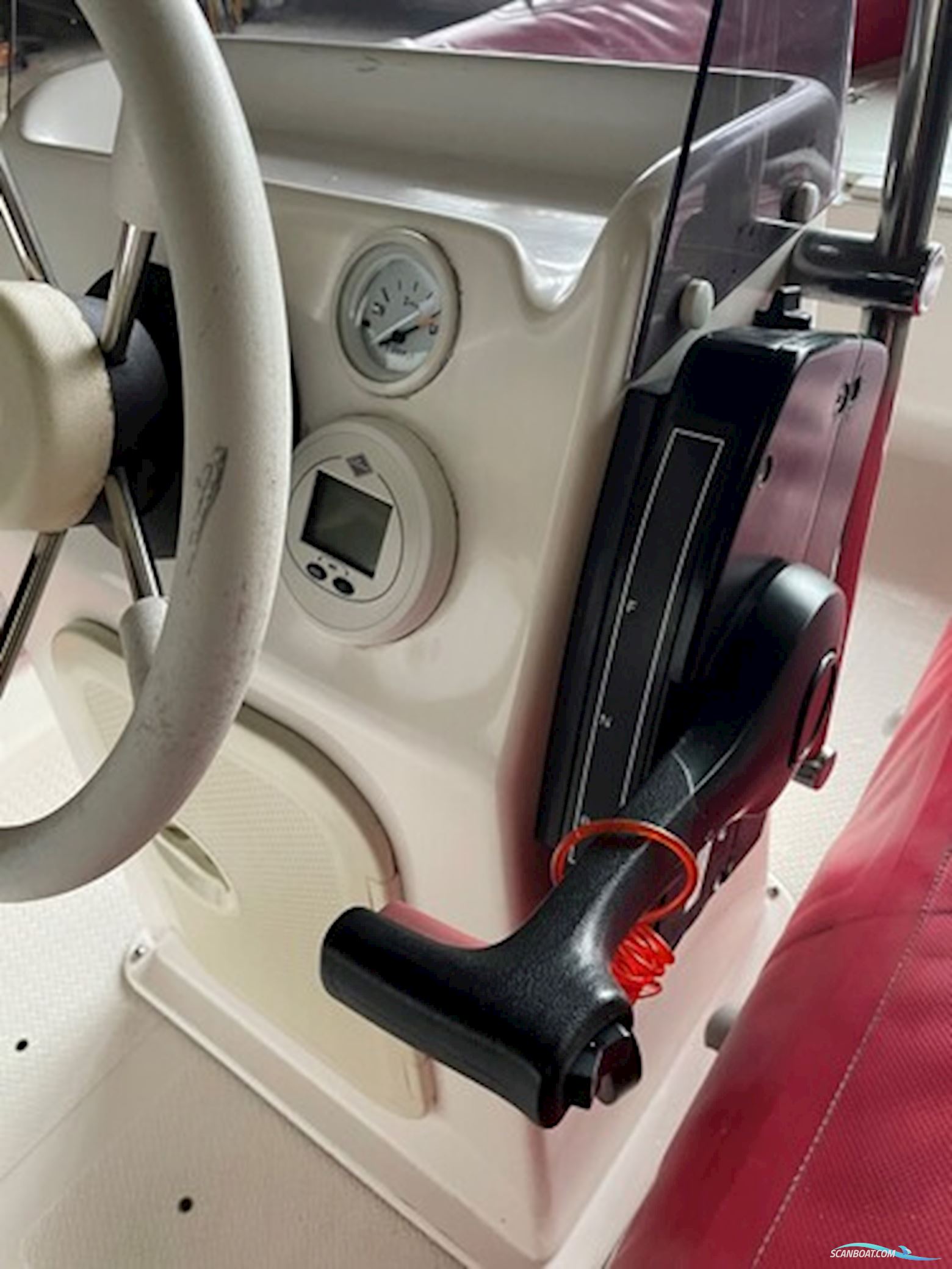 Brig Falcon F450 S Med Mercury F60 Elpt Efi og Brenderup 600 kg Trailer