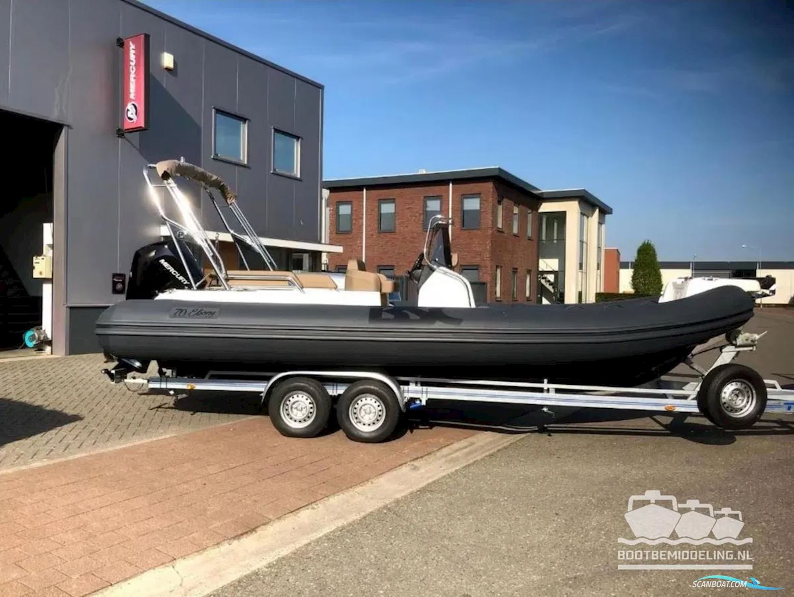 Bsc 70 Ebony Gummibåd / Rib 2020, med Mercury motor, Holland