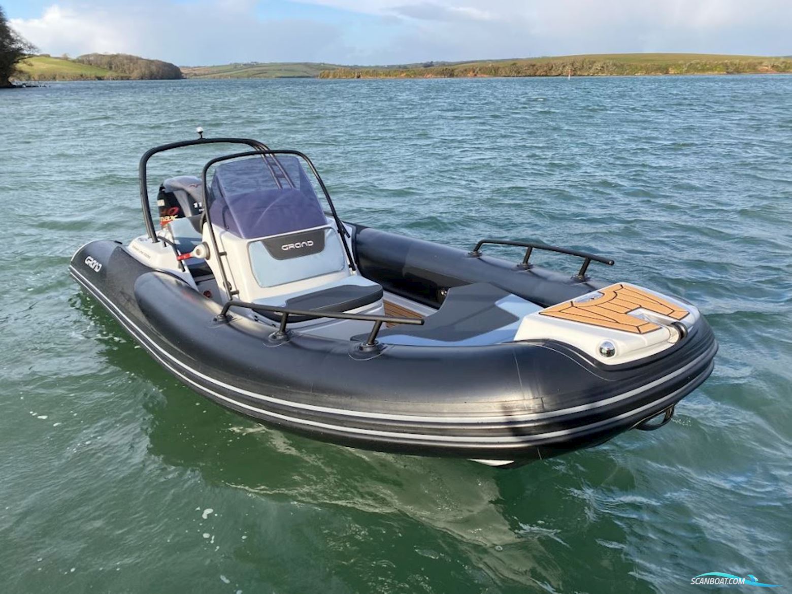 Grand G500GLF med 115 VMAX