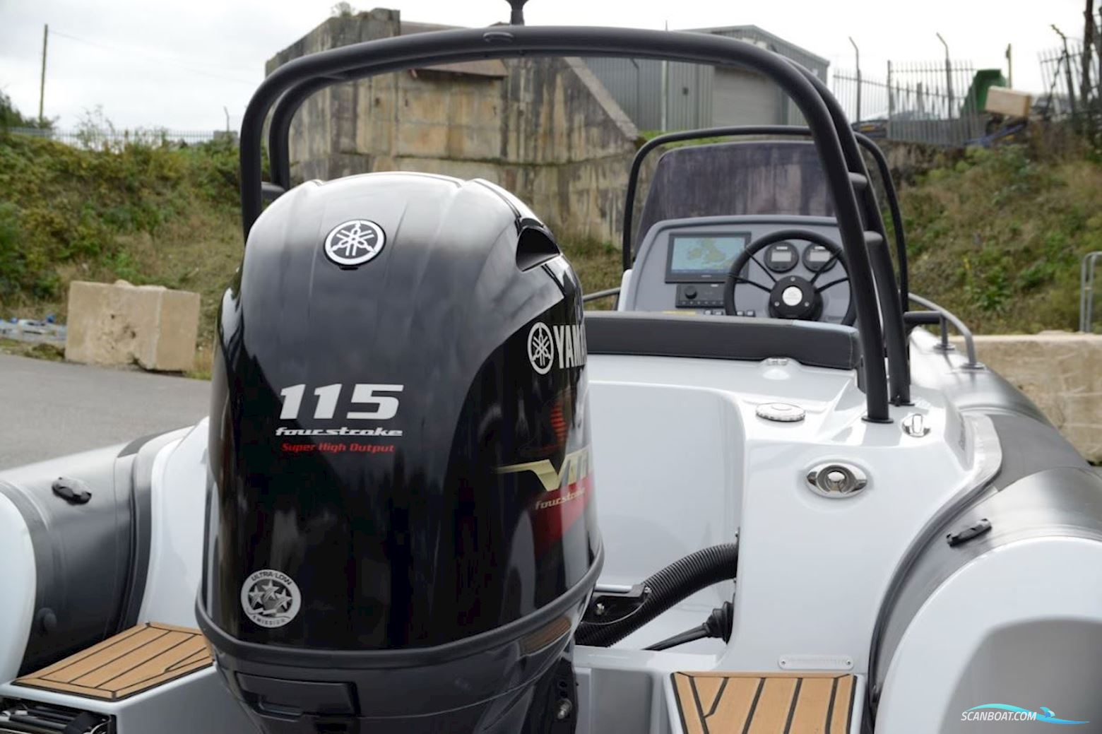 Grand G500GLF med 115 VMAX