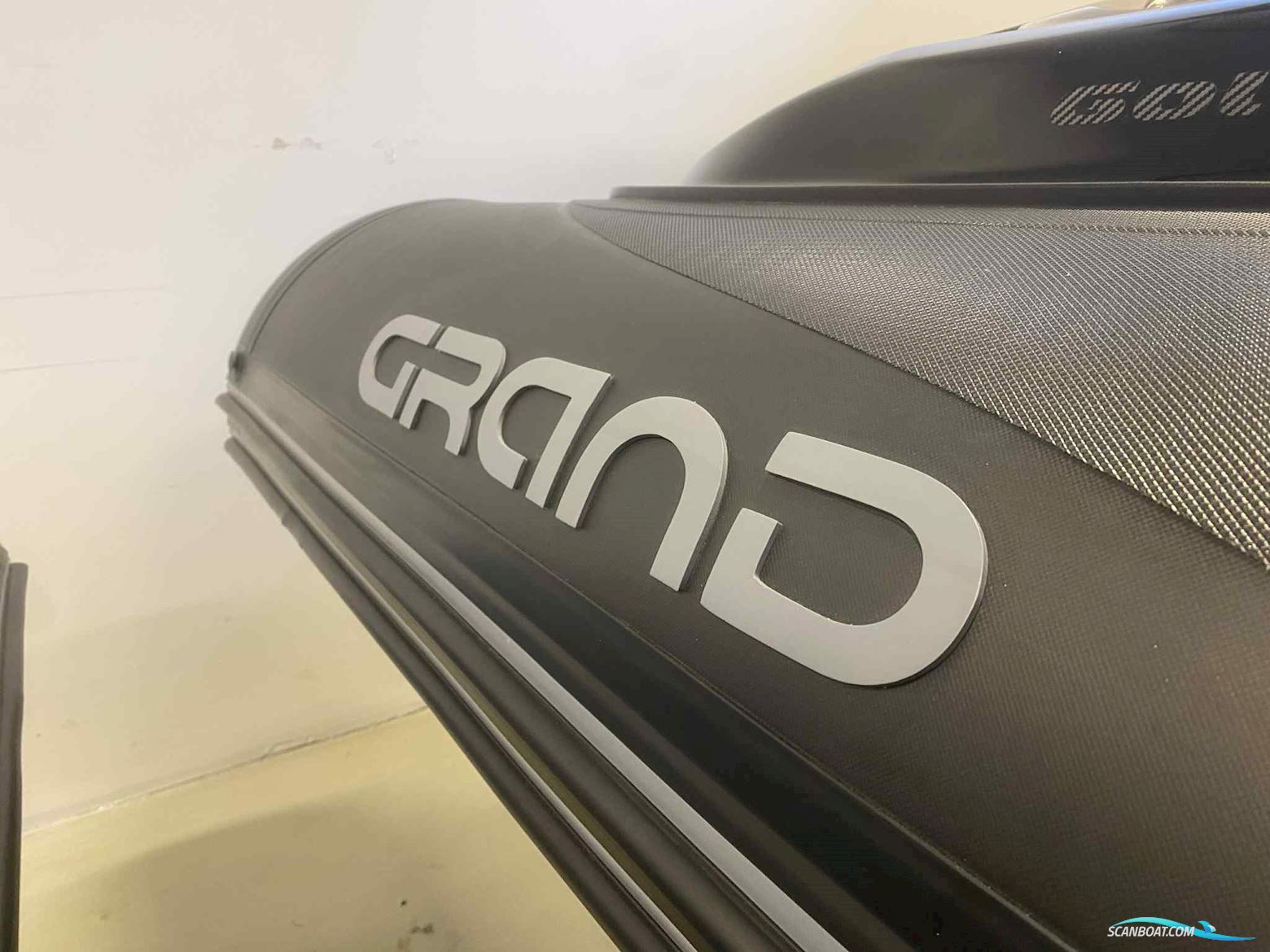 Grand G580 GOLDENLINE med demomotor Yamaha F115