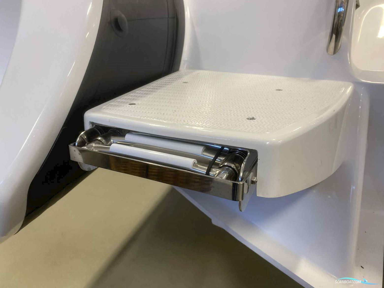 Grand G650 med DEMOMOTOR Yamaha F130 til OMGÅENDE LEVERING