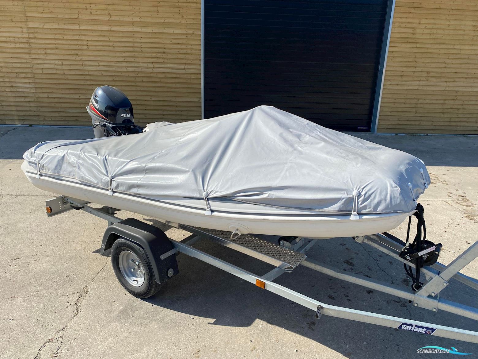 Grand S330 Sport med 20 hk Yamaha