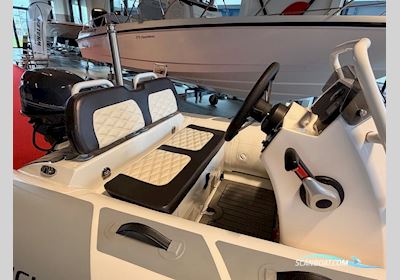 Highfield SP330 MY2021 Gummibåd / Rib 2020, Holland