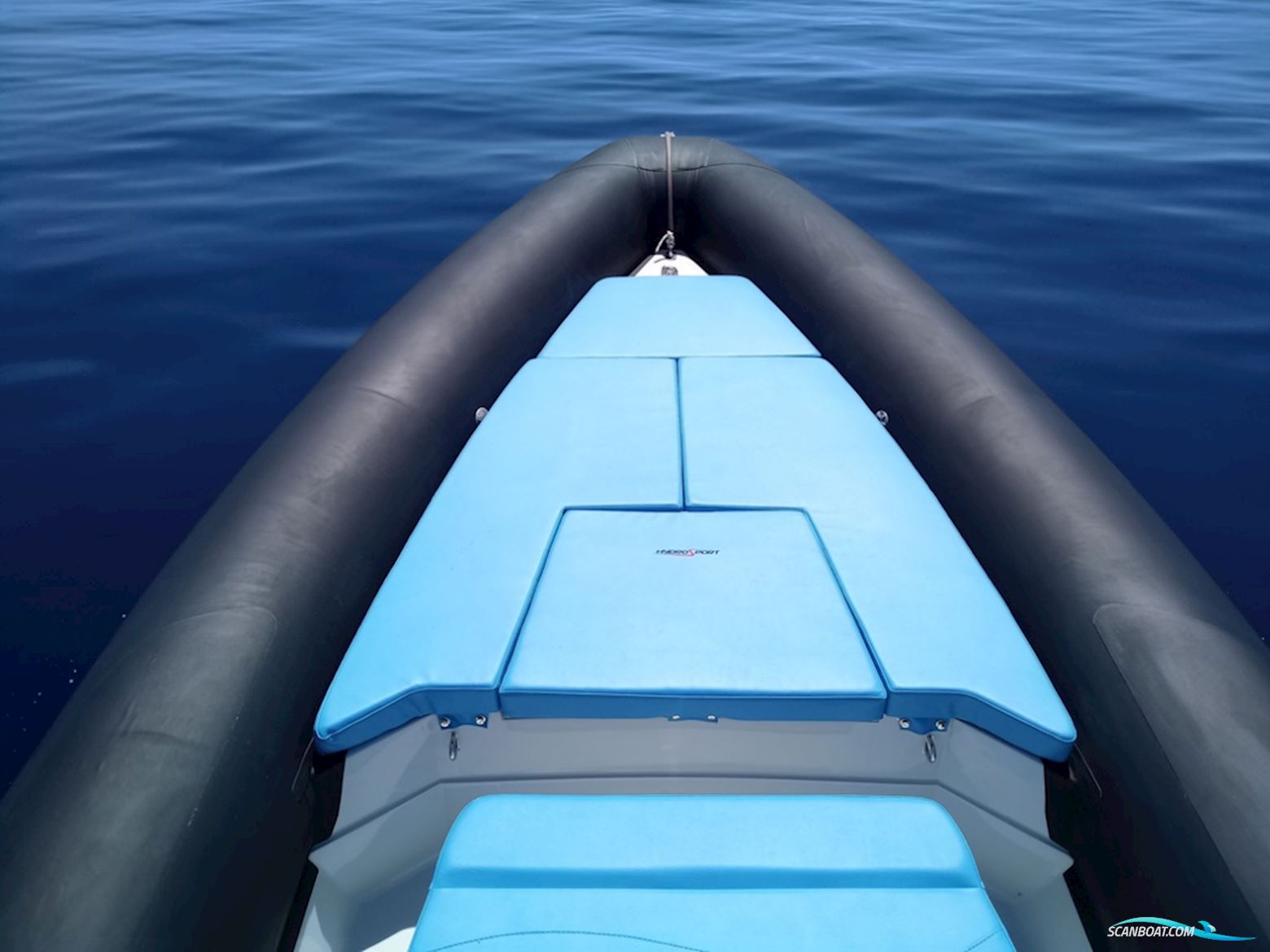 HYDROSPORT 737 Sundeck