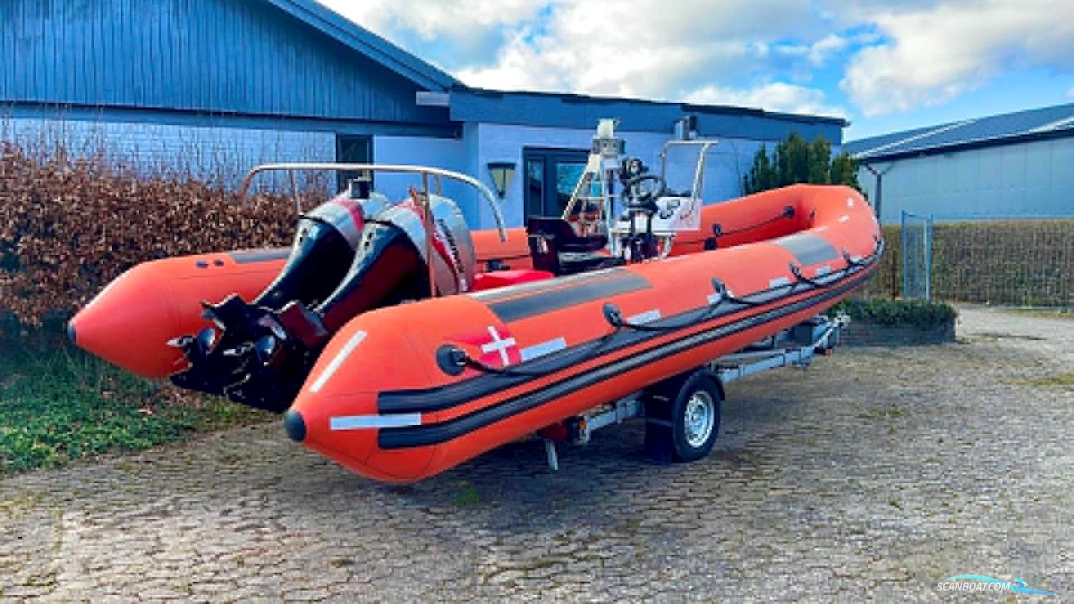 Inflatable Boat (Rib Boat) 7,5m - 2x 60hp Motors