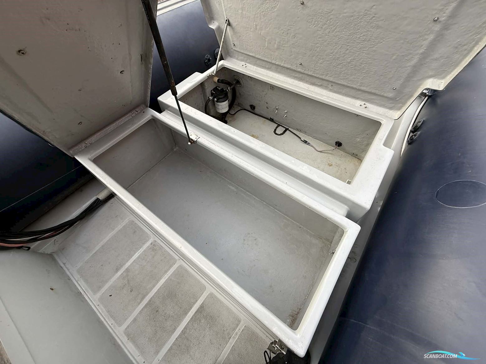 Joker Boat Coaster 580 med 90 hk Honda