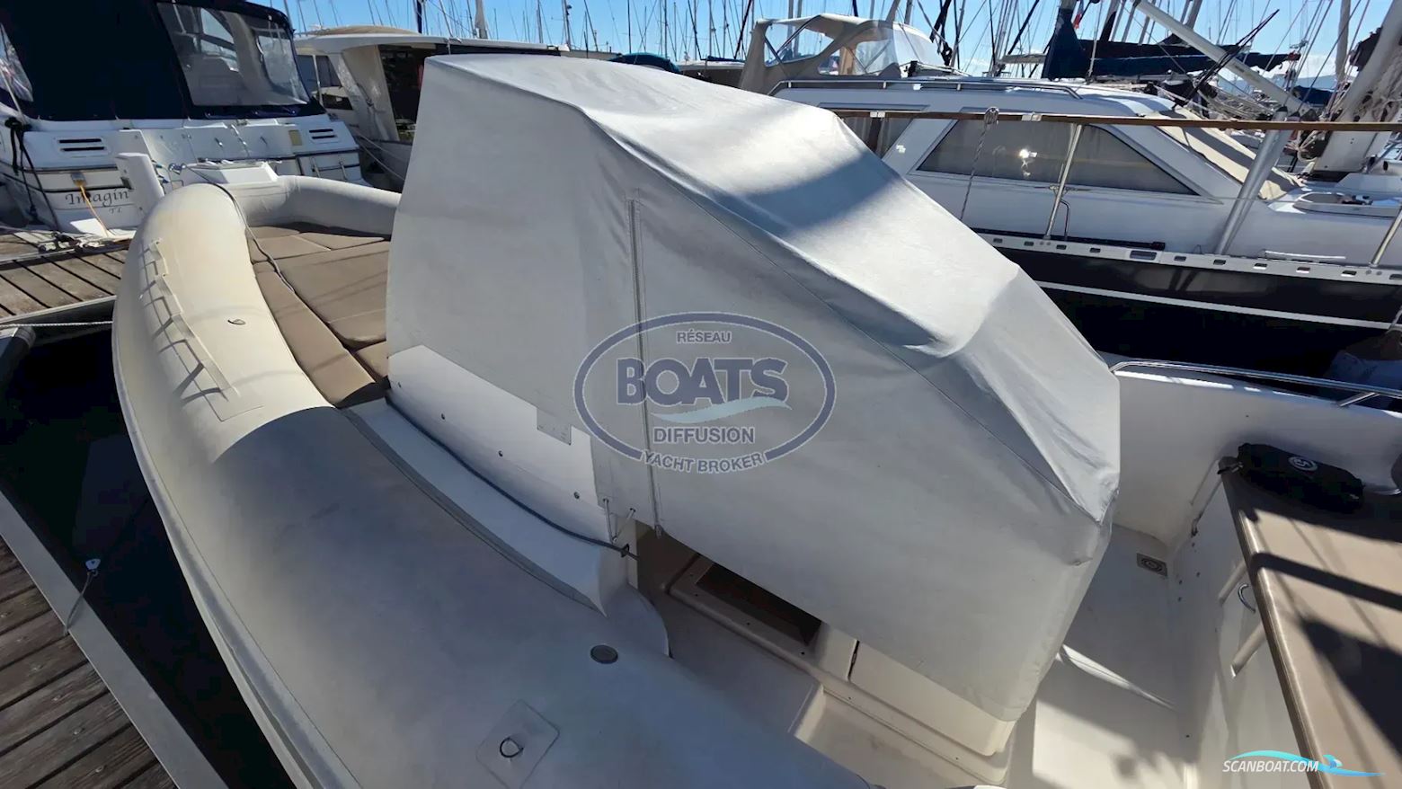 Joker Clubman 28 28 Cabin