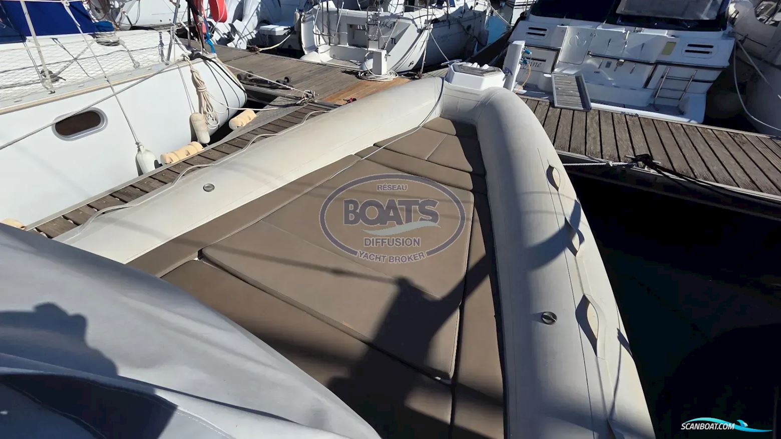 Joker Clubman 28 28 Cabin