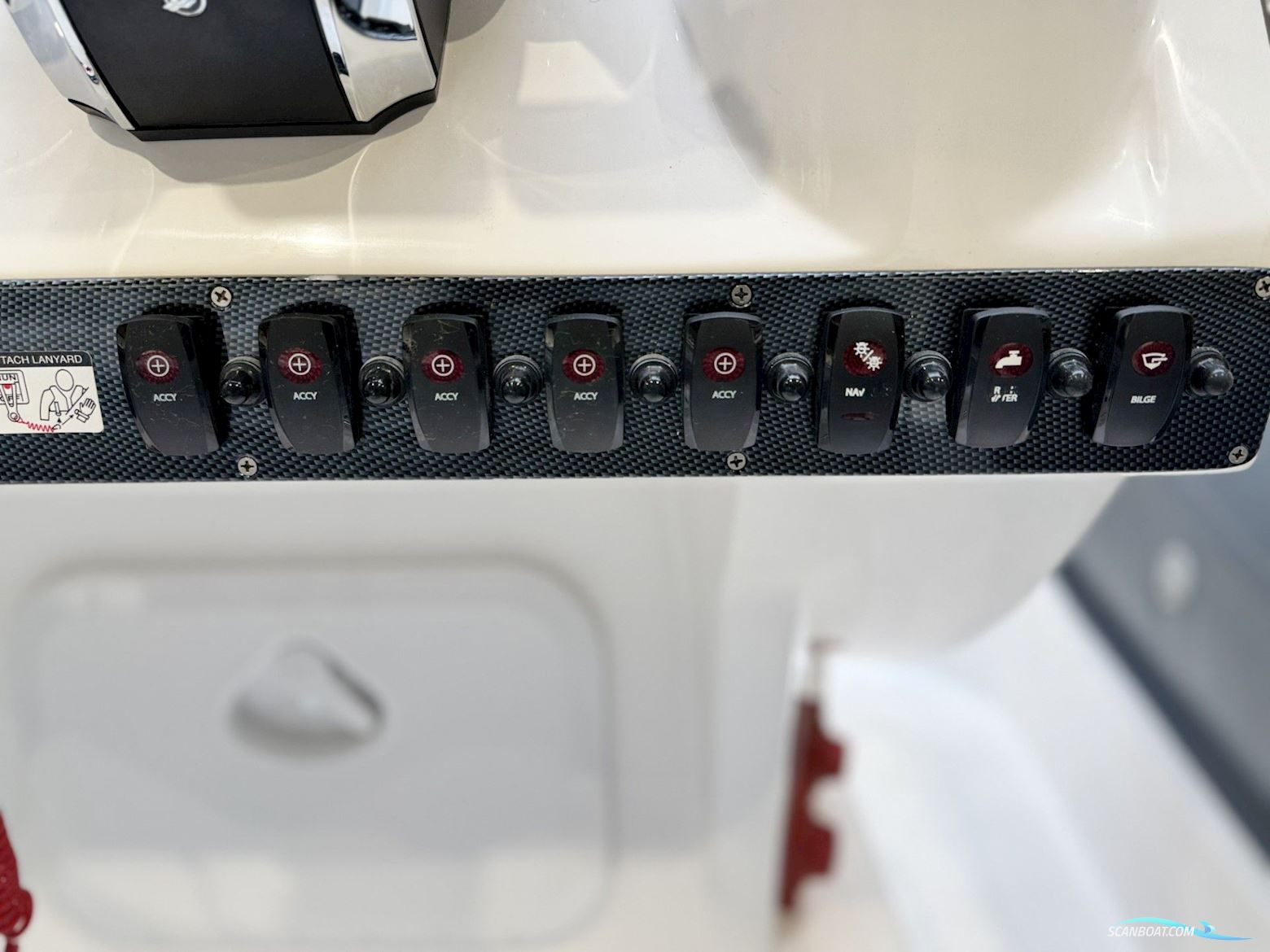 Oceanus VST 24 - Military Grey Hypalon 2X180 Hk Mercury