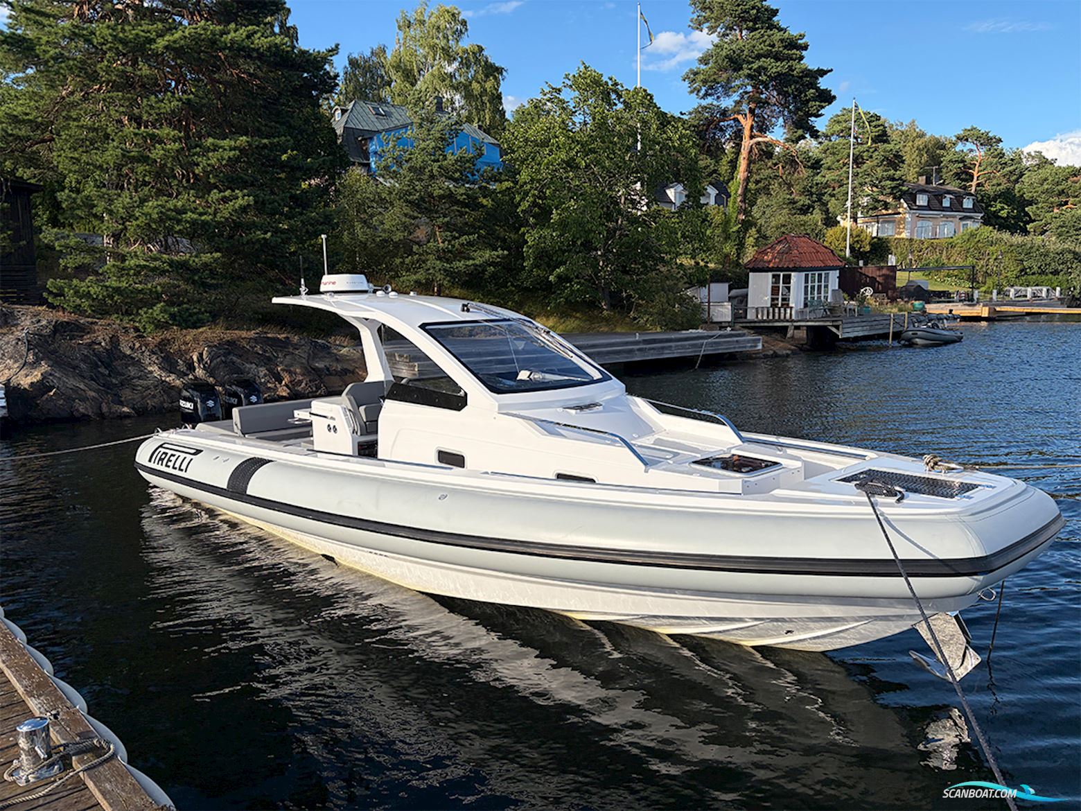 Pirelli 35 Gummibåd / Rib 2024, med Suzuki motor, Sverige