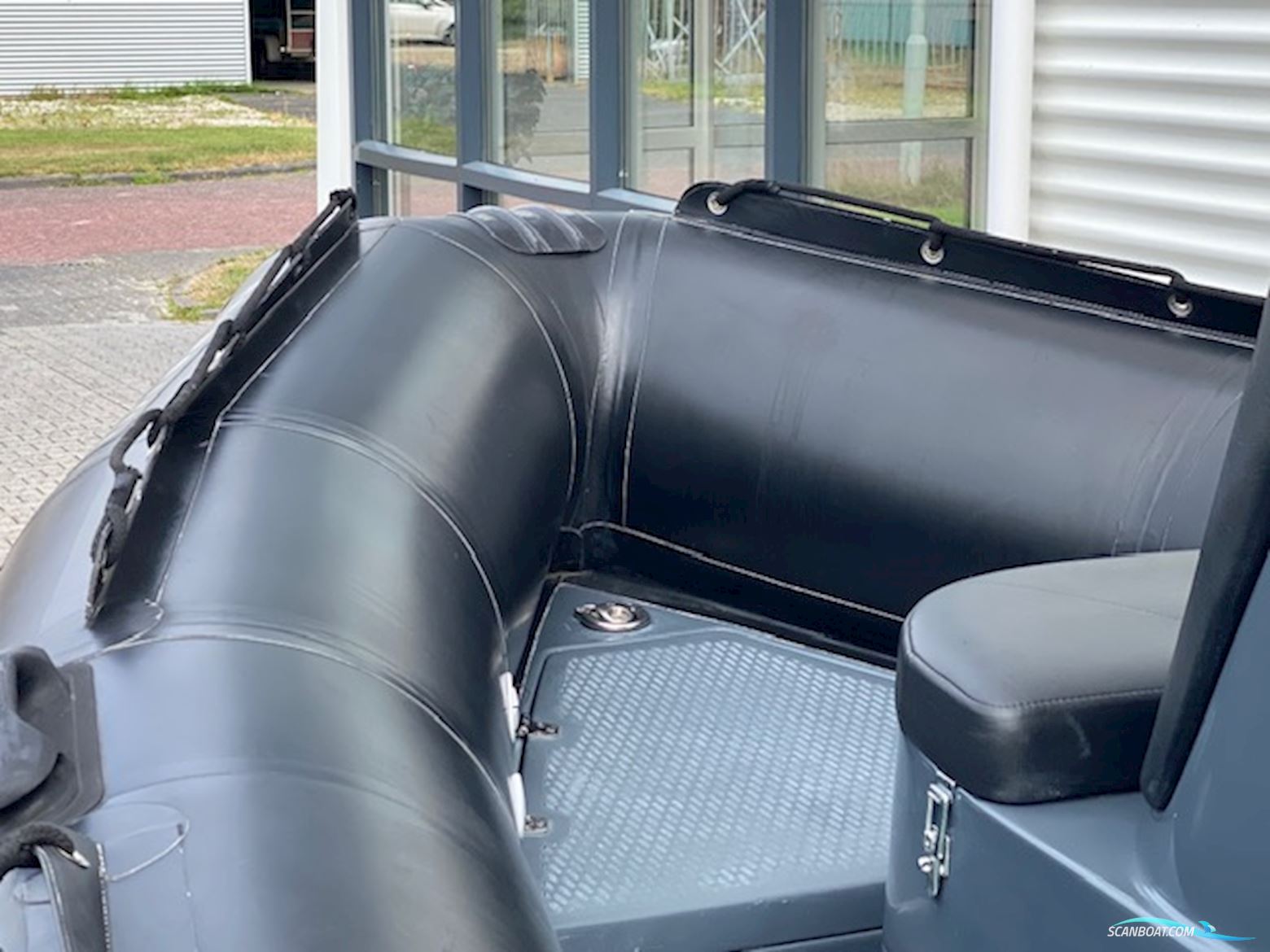 Stingray 5.6 Searider