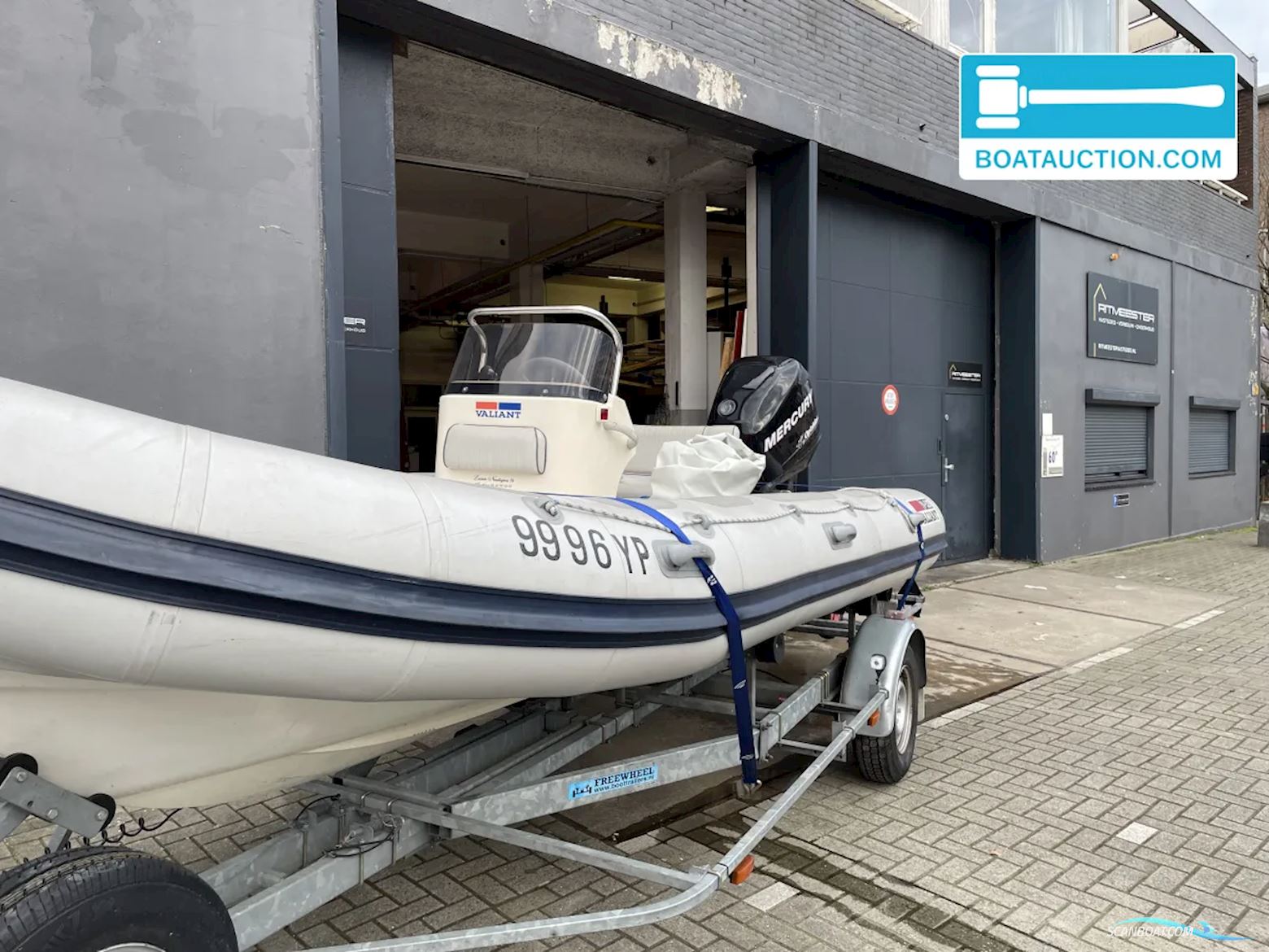 Valiant Vanguard 520