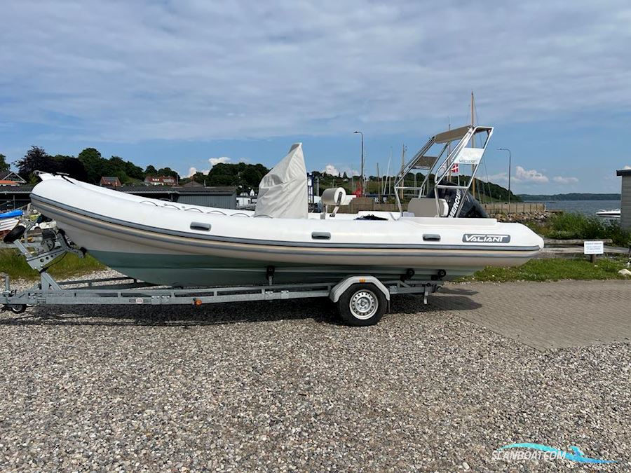 Valliant 685 Classic Rib Gummibåd / Rib 2017, med Mercury-Efi Verado DS motor, Danmark