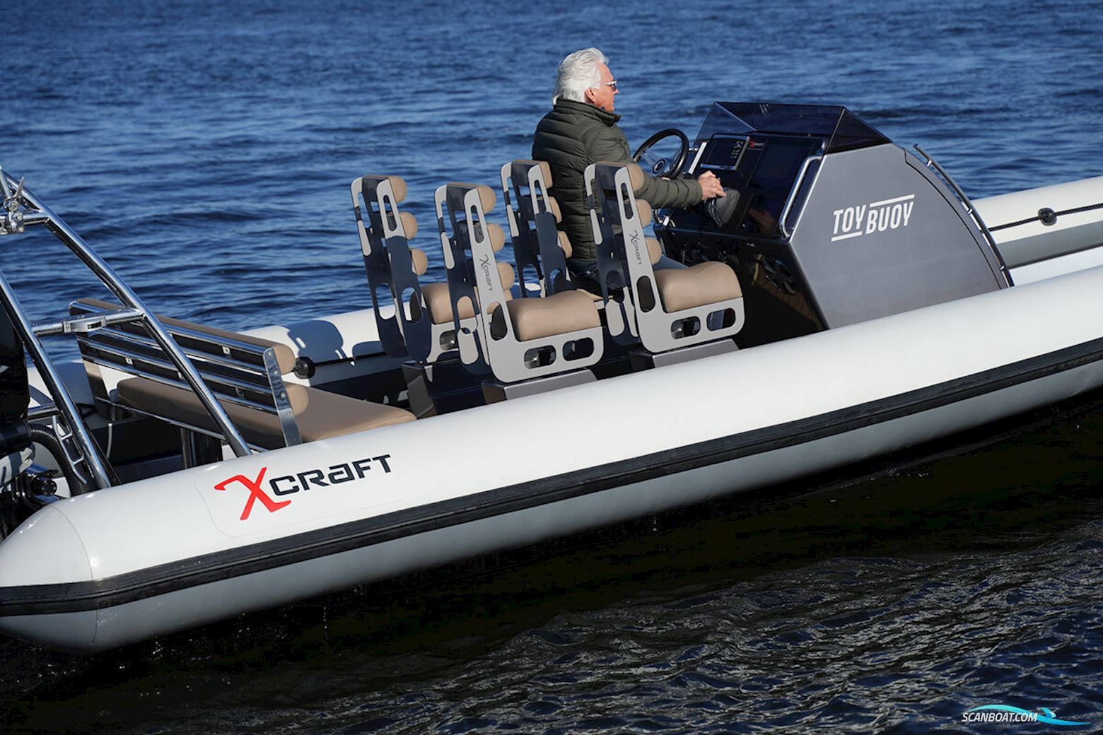 X-Craft R808