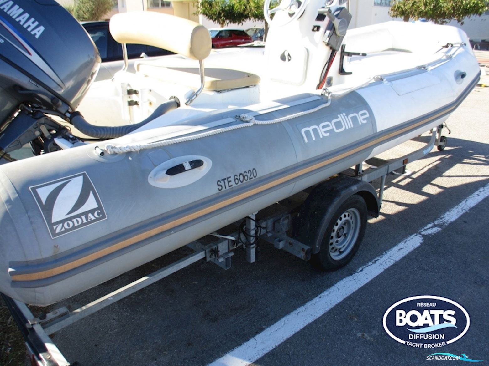 Zodiac Medline 500 + Remorque Gummibåd / Rib 2011, med Yamaha motor, Frankrig