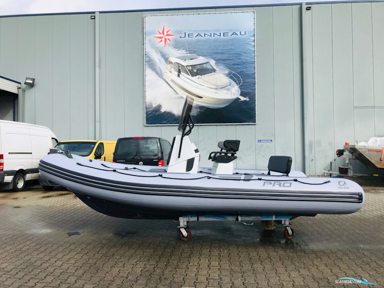 Zodiac Pro 5.5 Gummibåd / Rib 2024, med Suzuki 140pk motor, Holland