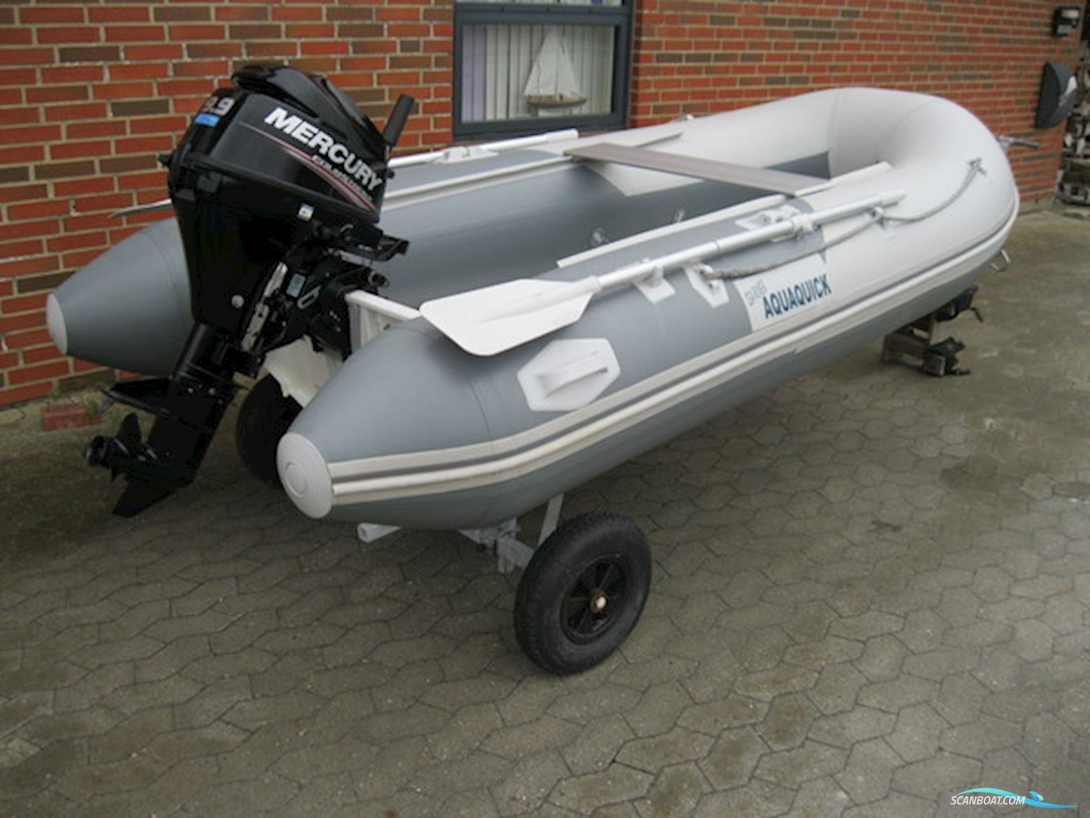 Aquaquick 320 SeaRover m/Mercury F9,9 hk MH 4-takt
