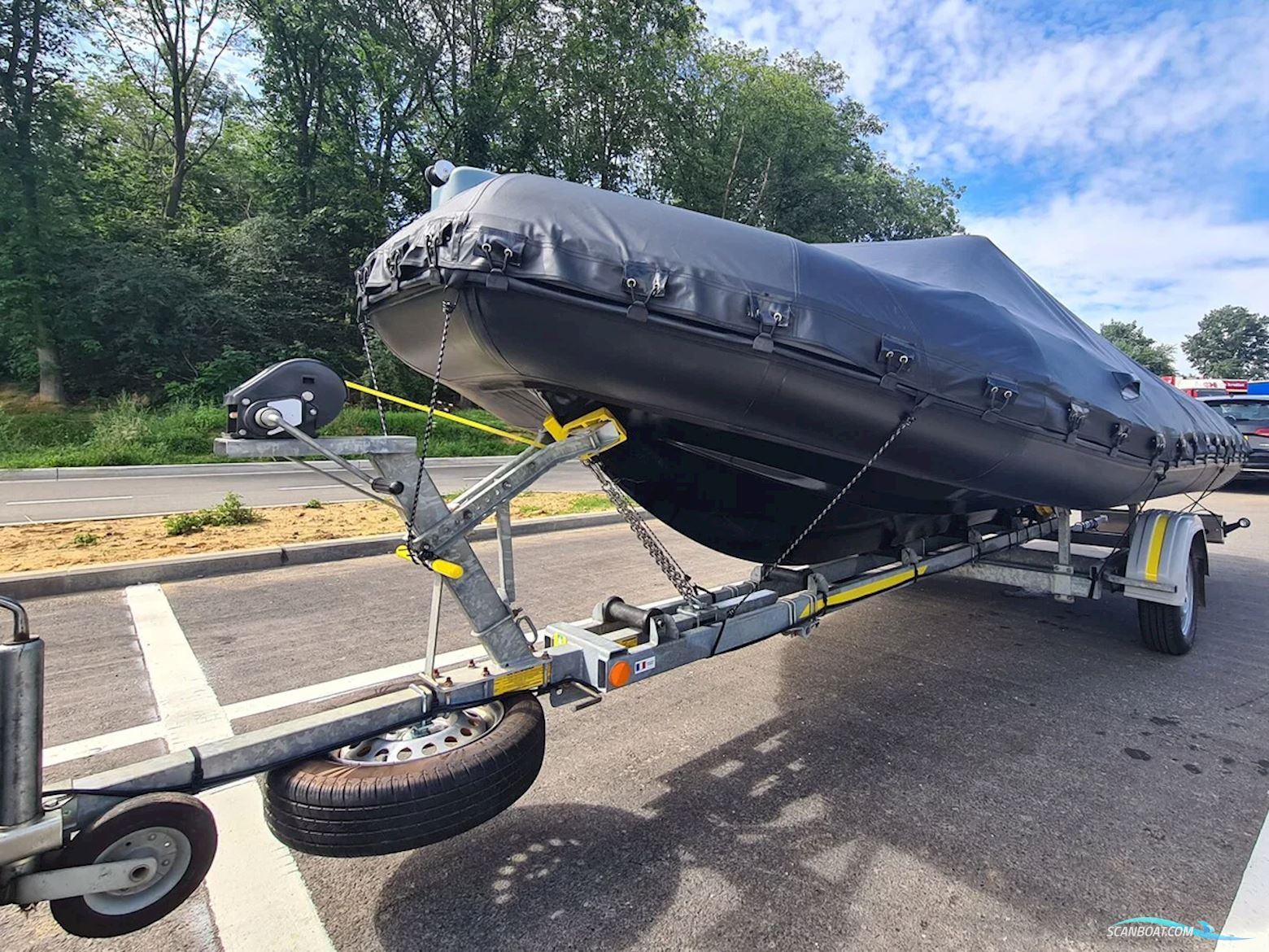 Bombard 500 Explorer