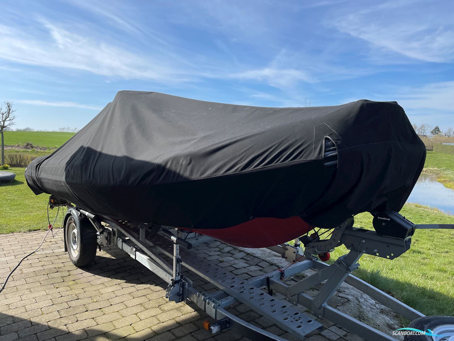 Brig E5 Eagle Luksus Rib