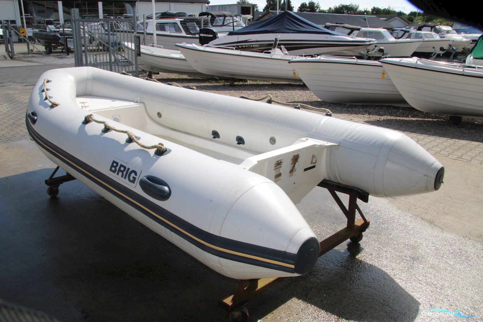 Brig F400 Falcon Rider