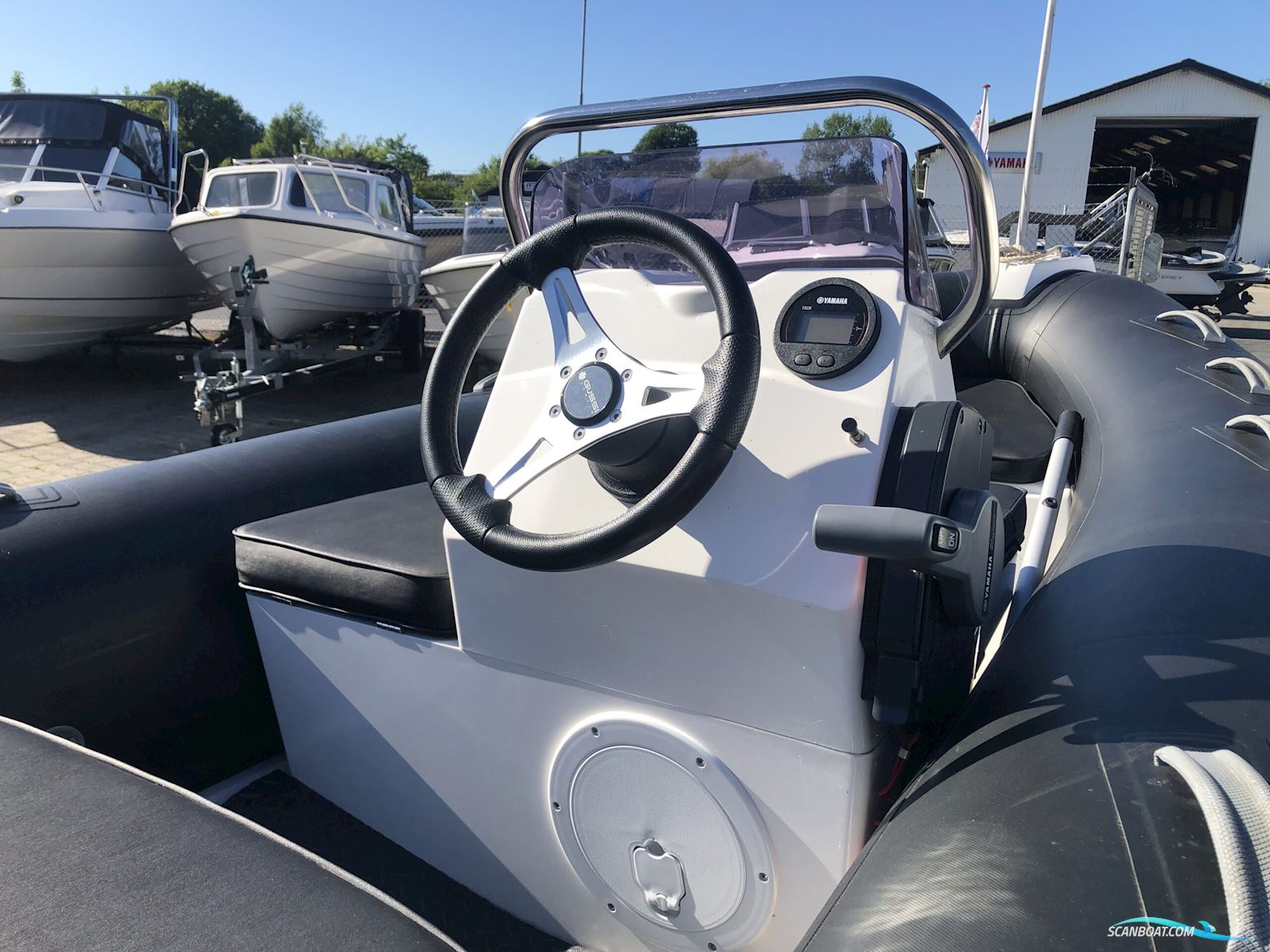 Brig F420T Falcon Tender