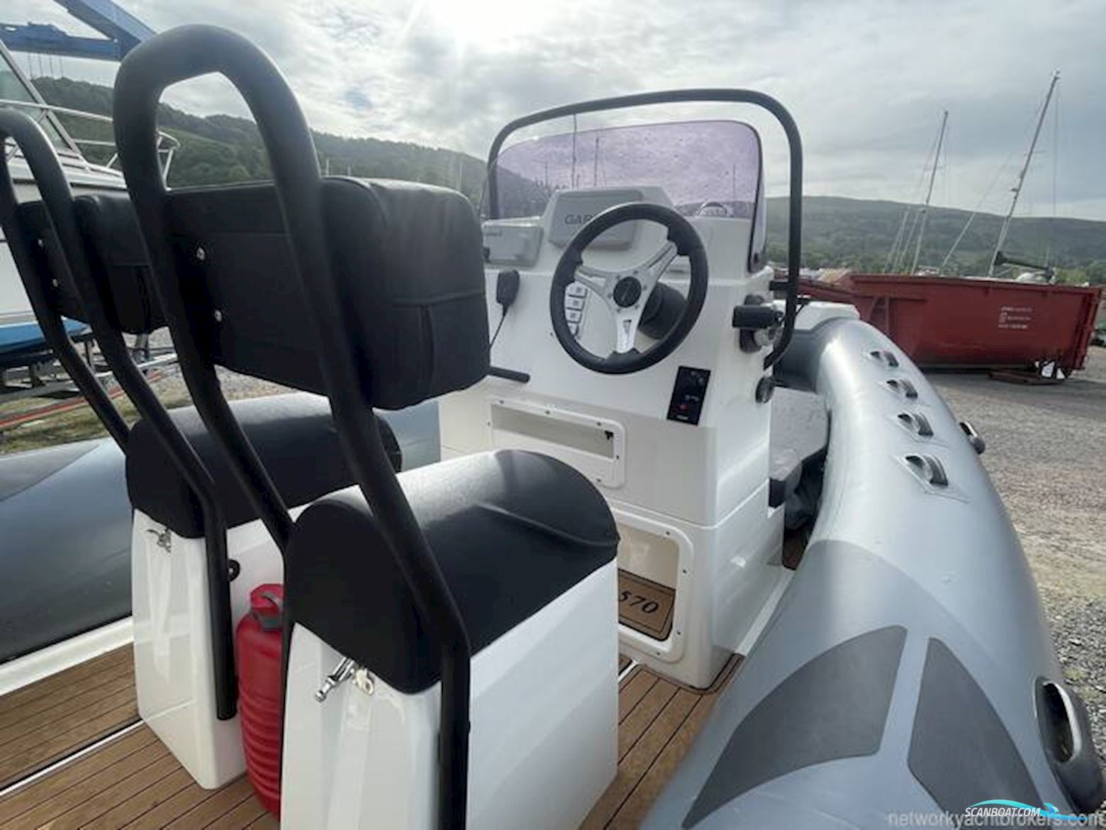 Brig Ribs 570