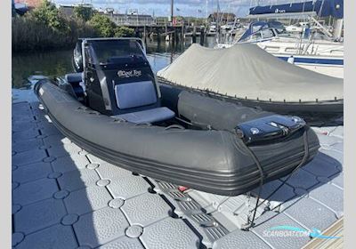 Brig Ribs Eagle 6.7 Gummibåt / Rib 2020, med Suzuki DF200 Apx motor, England