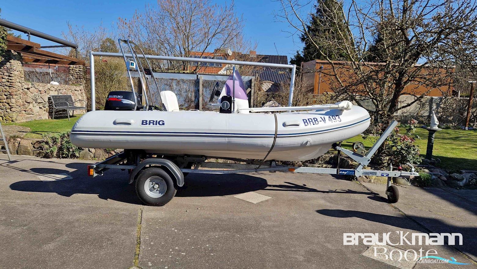 Briggs Falcon 400 L