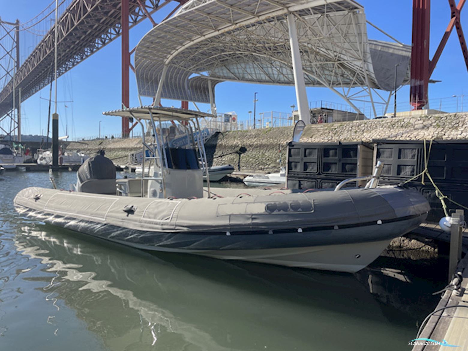 Capelli Tempest 750 Gummibåt / Rib 2021, Portugal
