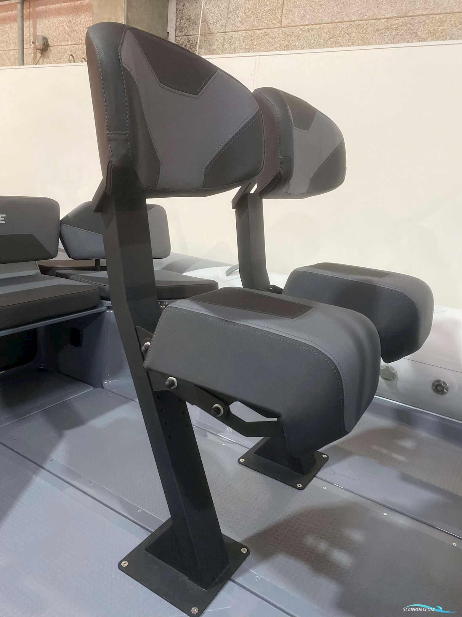 Grand D600 Active med Yamaha F100 Til omgående levering