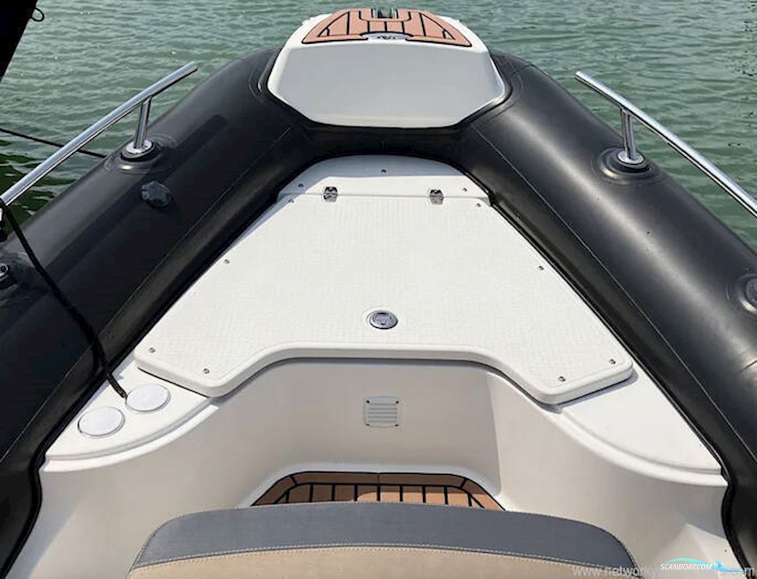 Grand G580 Rib