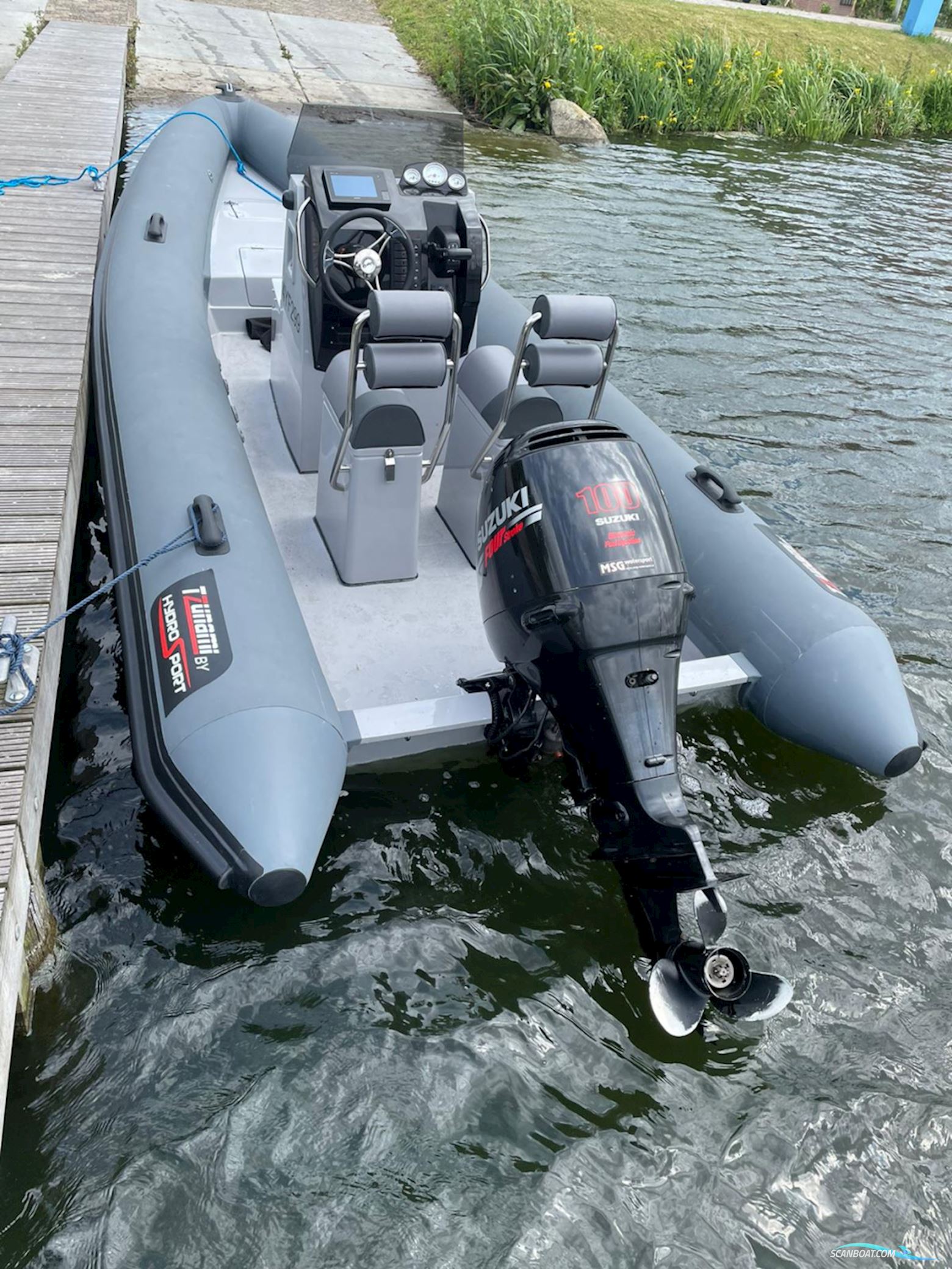 HYDROSPORT Coach Rib