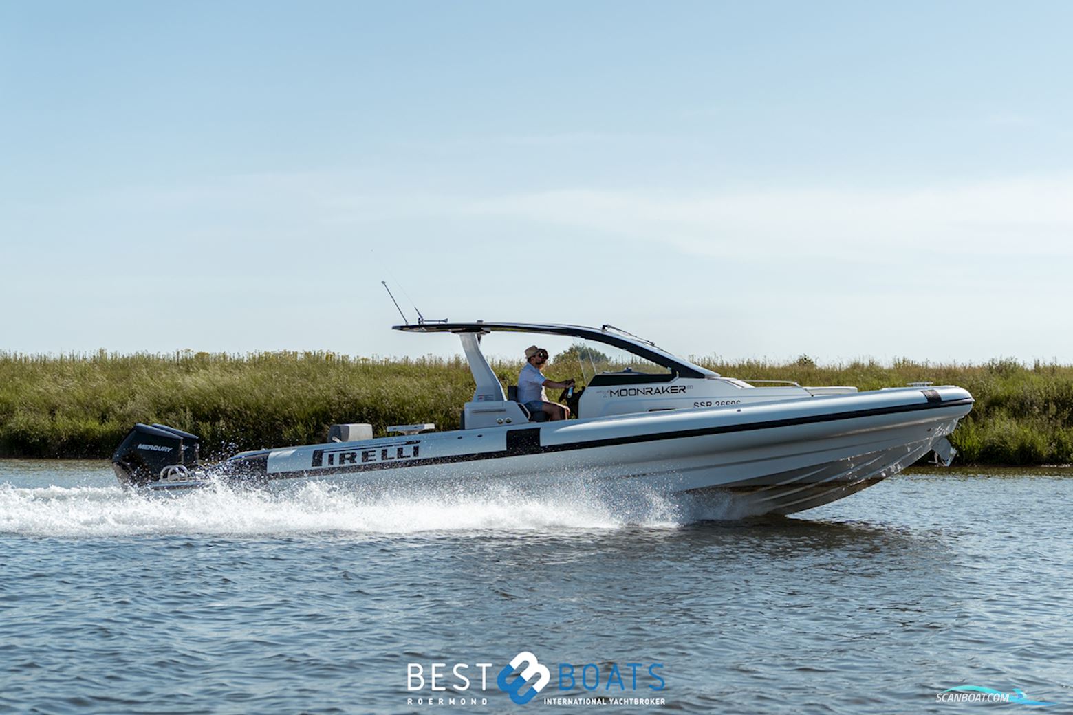 Pirelli 35 Outboard Gummibåt / Rib 2021, med Mercury Marine, is een toonaangevende naam in de maritieme industrie, bekend om betrouwbare buitenboordmotoren en scheepsaandrijfsystemen. Met een st motor, Holland