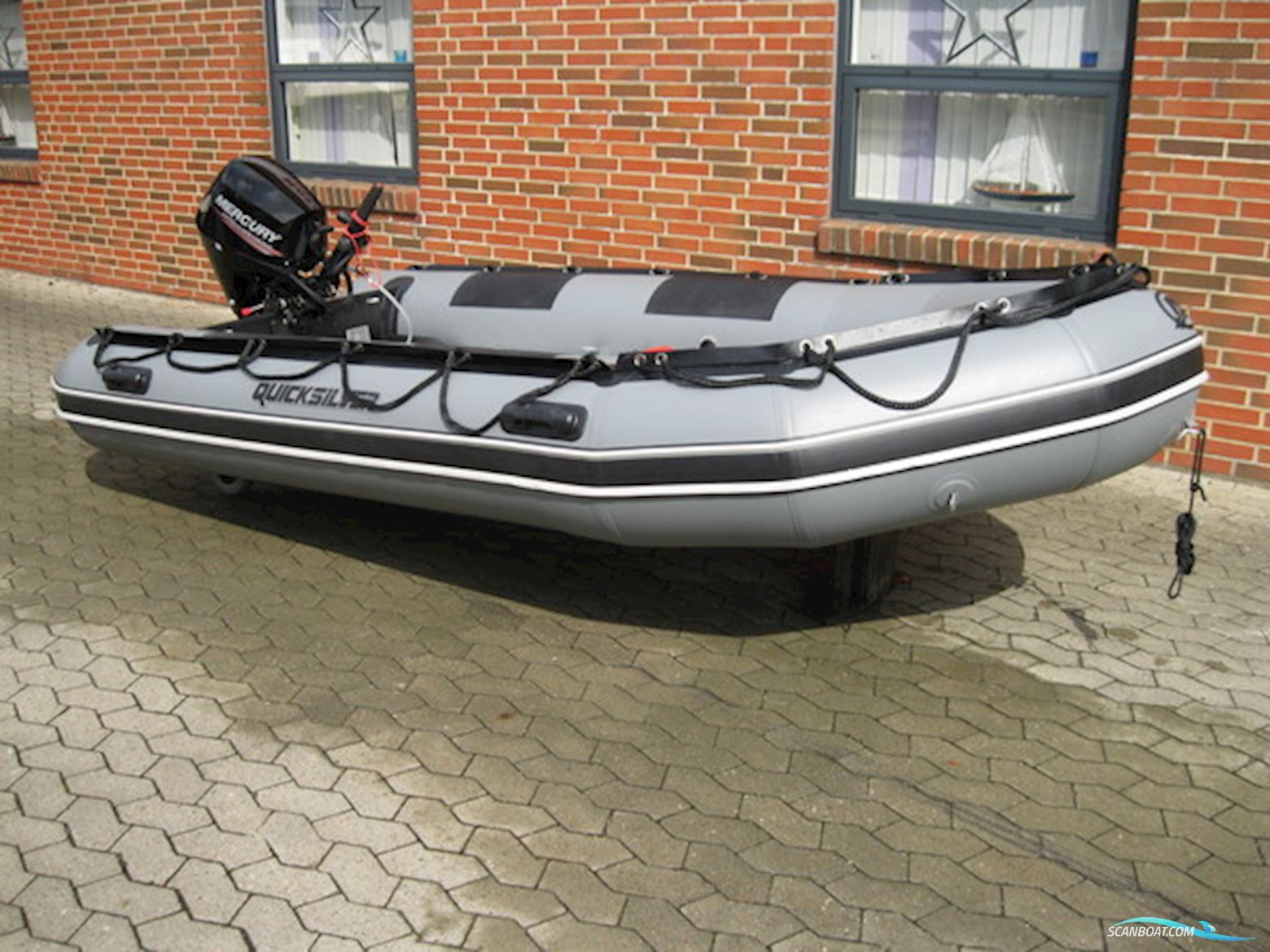 Quicksilver 365 Sport HD m/Mercury F20 hk EFI 4-takt - SOLGT !