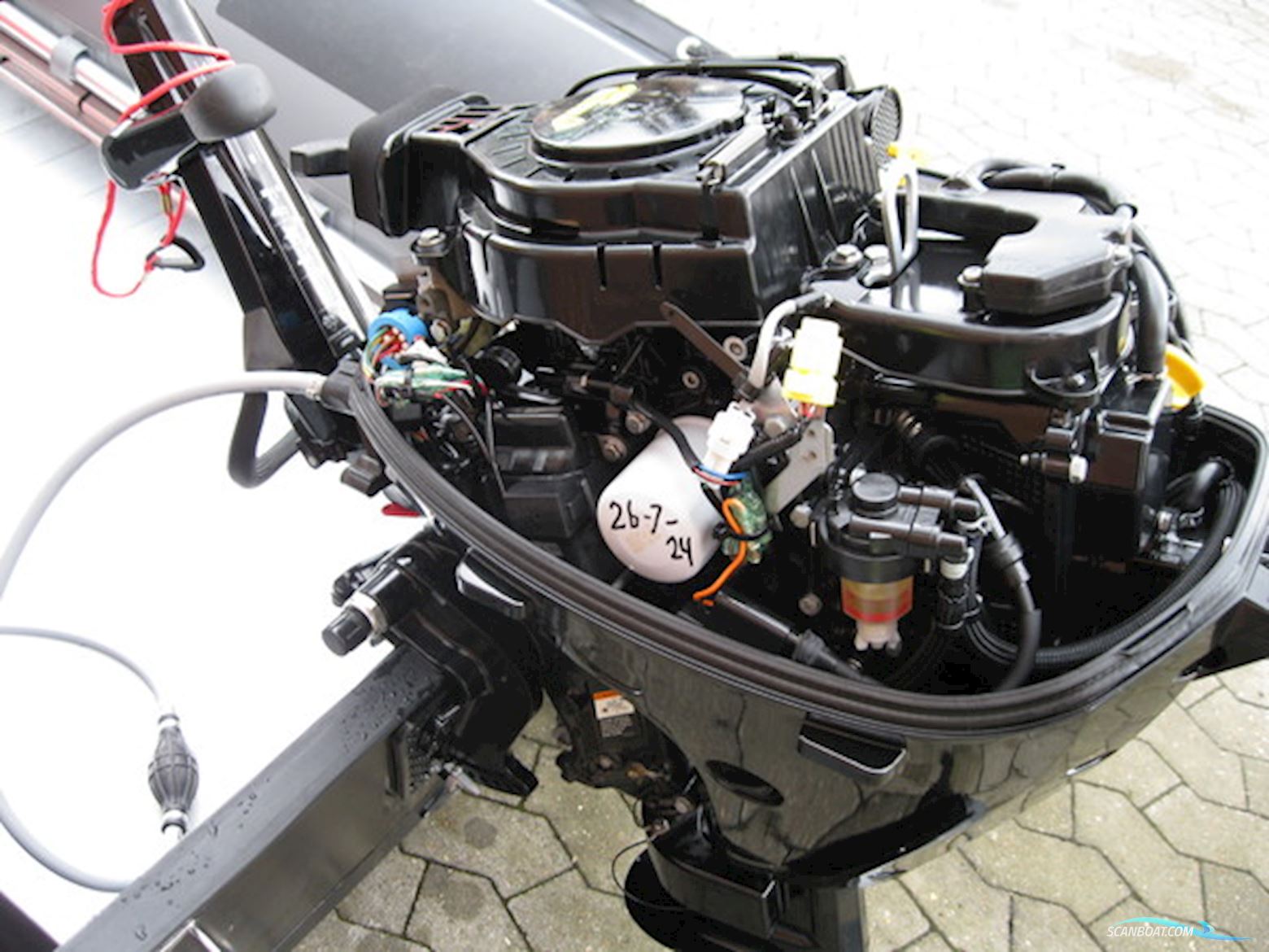 Quicksilver 365 Sport HD m/Mercury F20 hk EFI 4-takt - SOLGT !