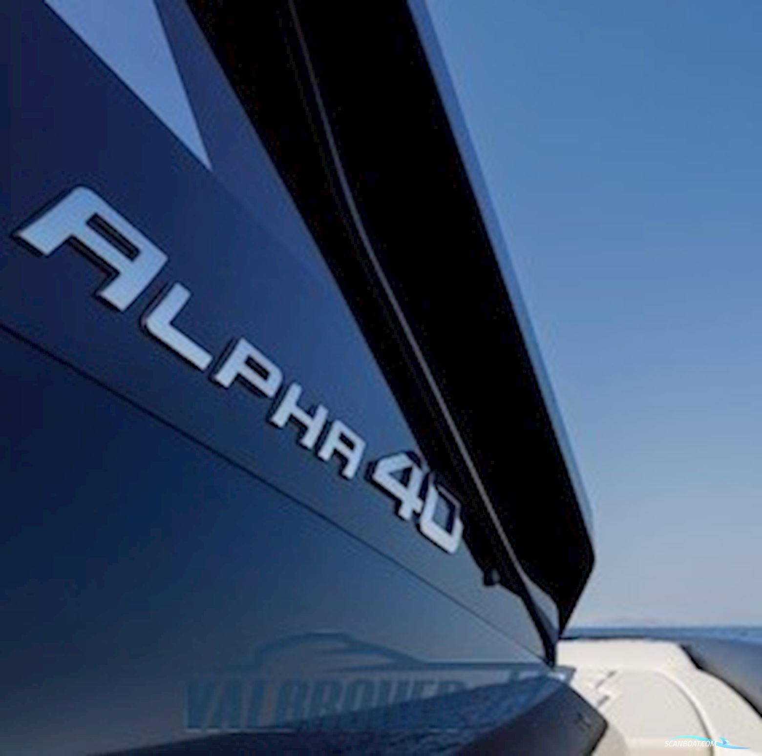 Technohull Alpha 40
