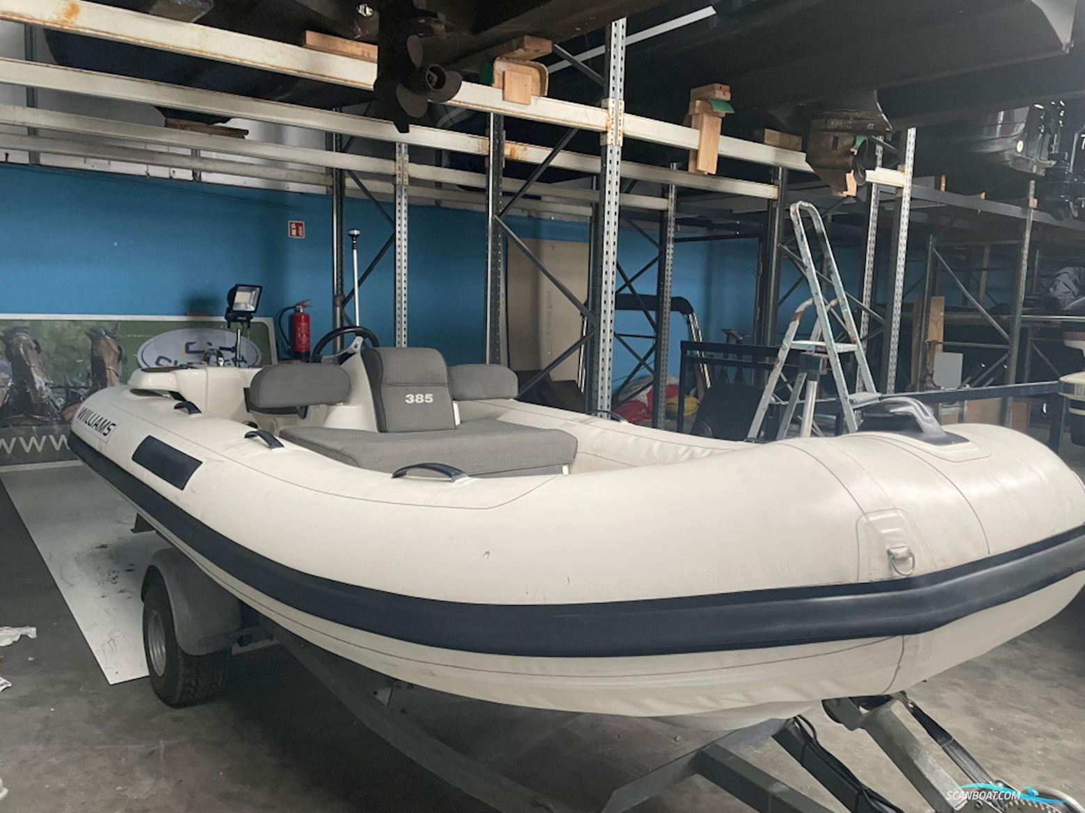 Williams 385 Turbojet Gummibåt / Rib 2013, med Weber motor, Holland