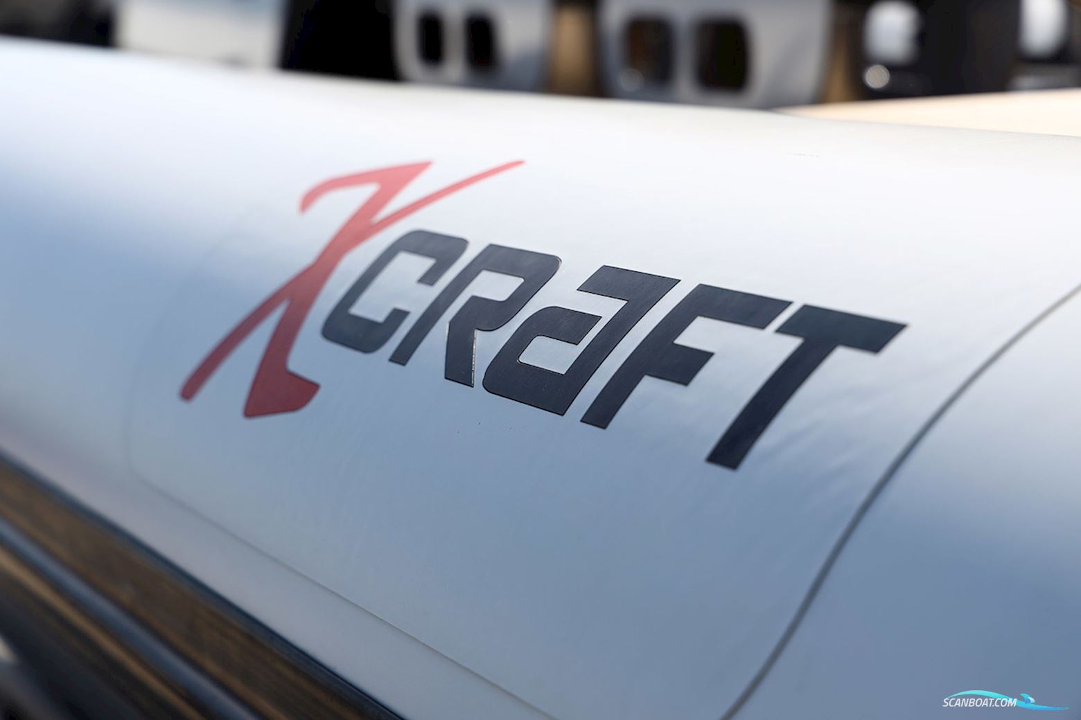 X-Craft R808