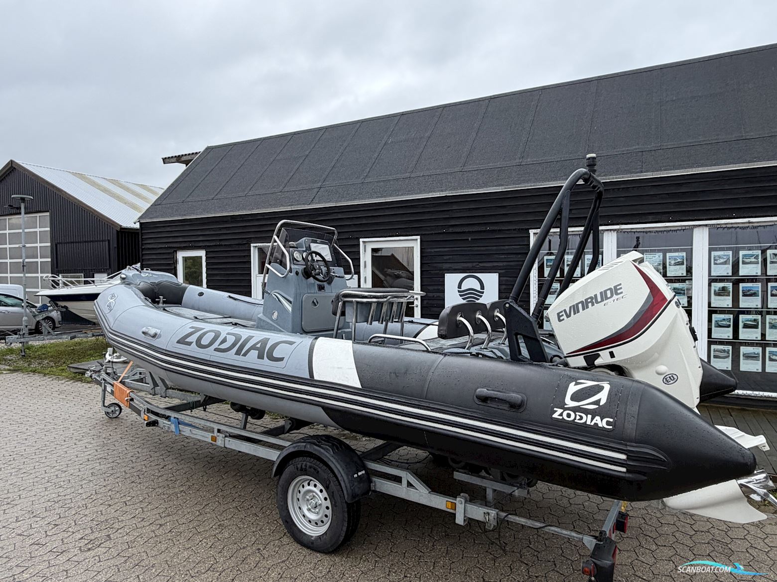 Zodiac 650 Pro Open